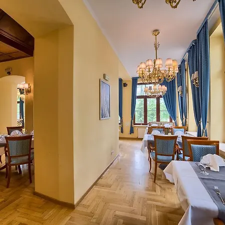 Art & Hotel 4*
